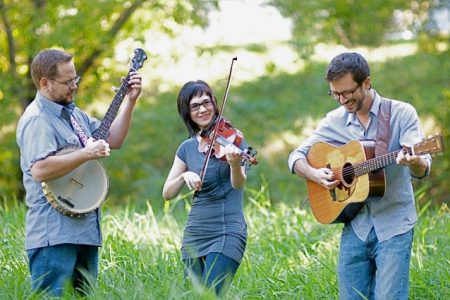 Extraordinary fiddler leads band on tour with a stop in Grand Forks