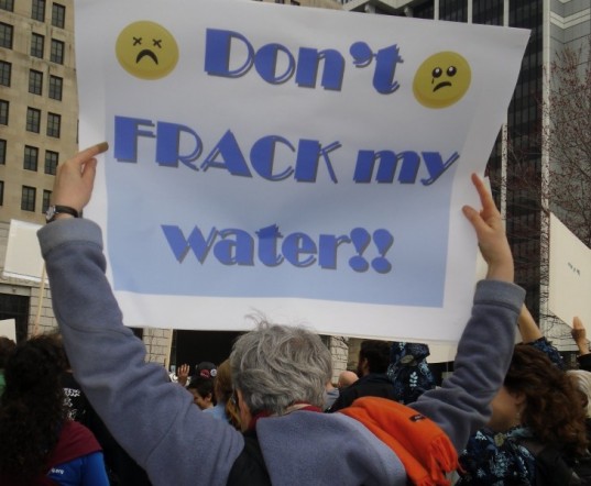 Don’t frack with our water, say majority of Canadians in new poll
