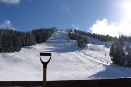 Phoenix Ski Hill receives government grant