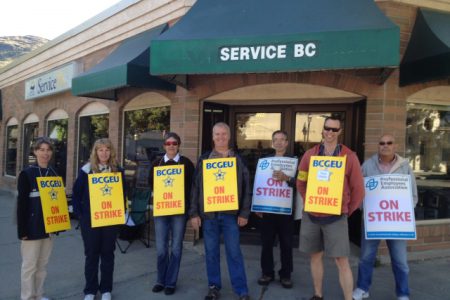 Grand Forks BCGEU members join province-wide strike today