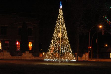 Christmas displays around the Boundary