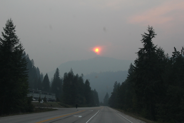 Wildfire smoke from south of the border continues to blanket West Kootenay/Boundary; advisory remains in place