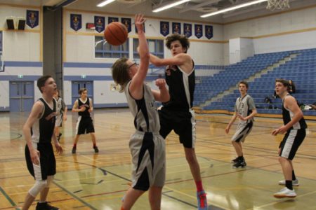 Fraser, Strohman power Wolves to Junior Bomber Invitational Title